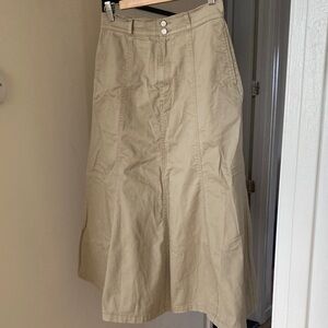 Uniqlo Beige A-Line Skirt